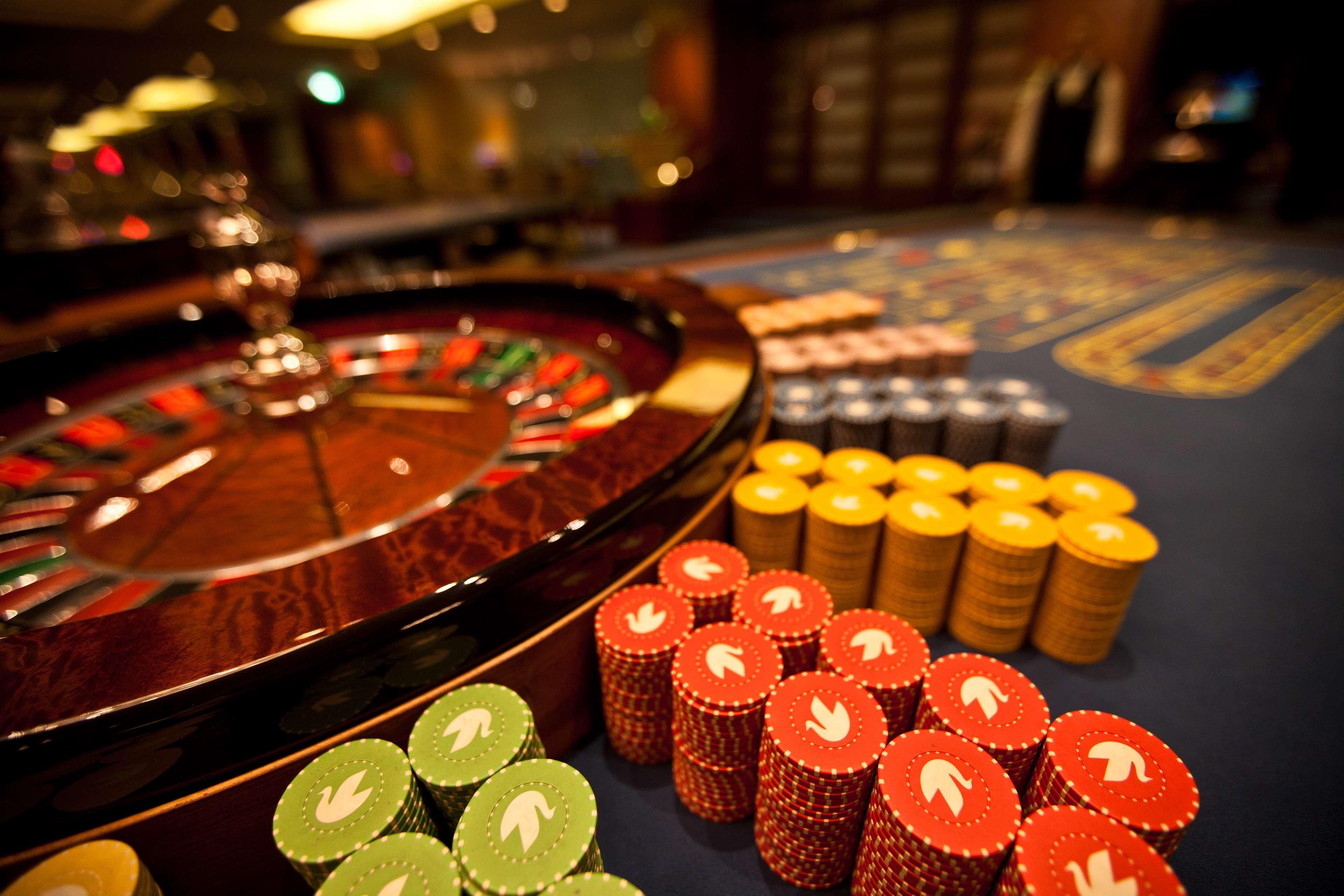 מלון Sofitel Cairo Downtown Nile מראה חיצוני תמונה Casino chips