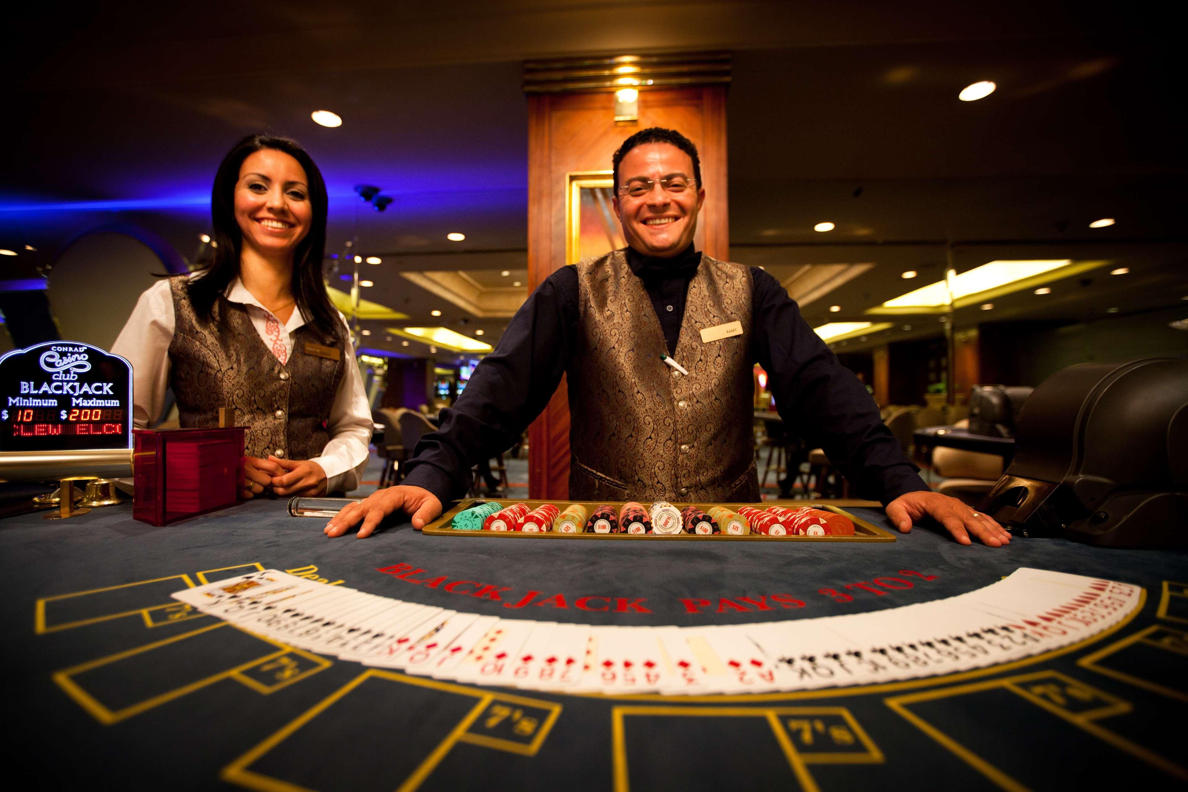 מלון Sofitel Cairo Downtown Nile מראה חיצוני תמונה Casino Barcelona