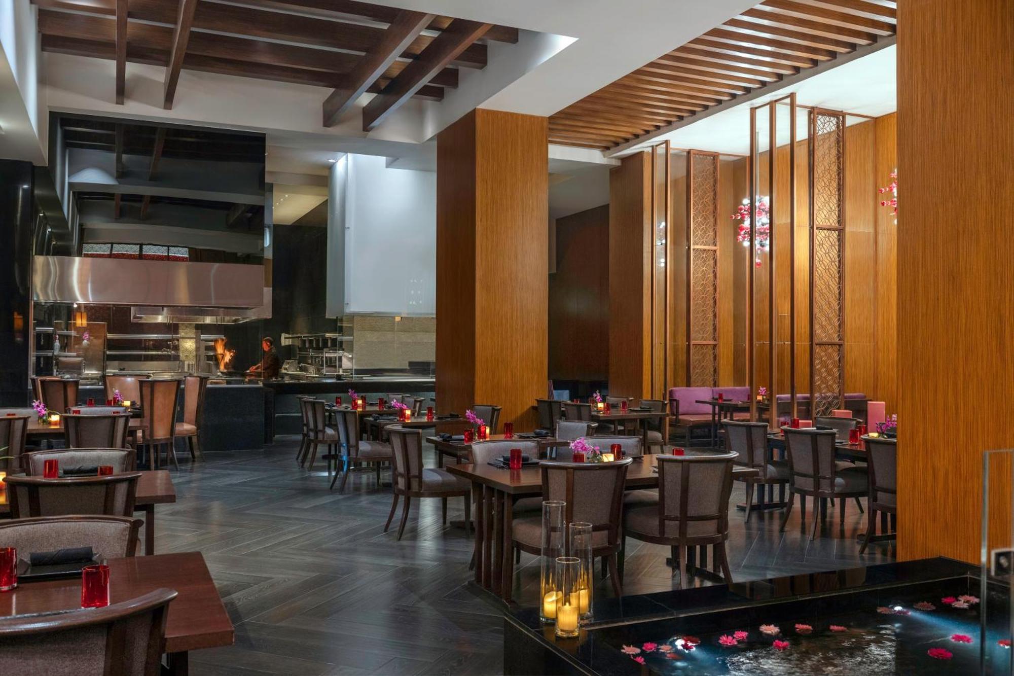 מלון Sofitel Cairo Downtown Nile מראה חיצוני תמונה The interior of the restaurant