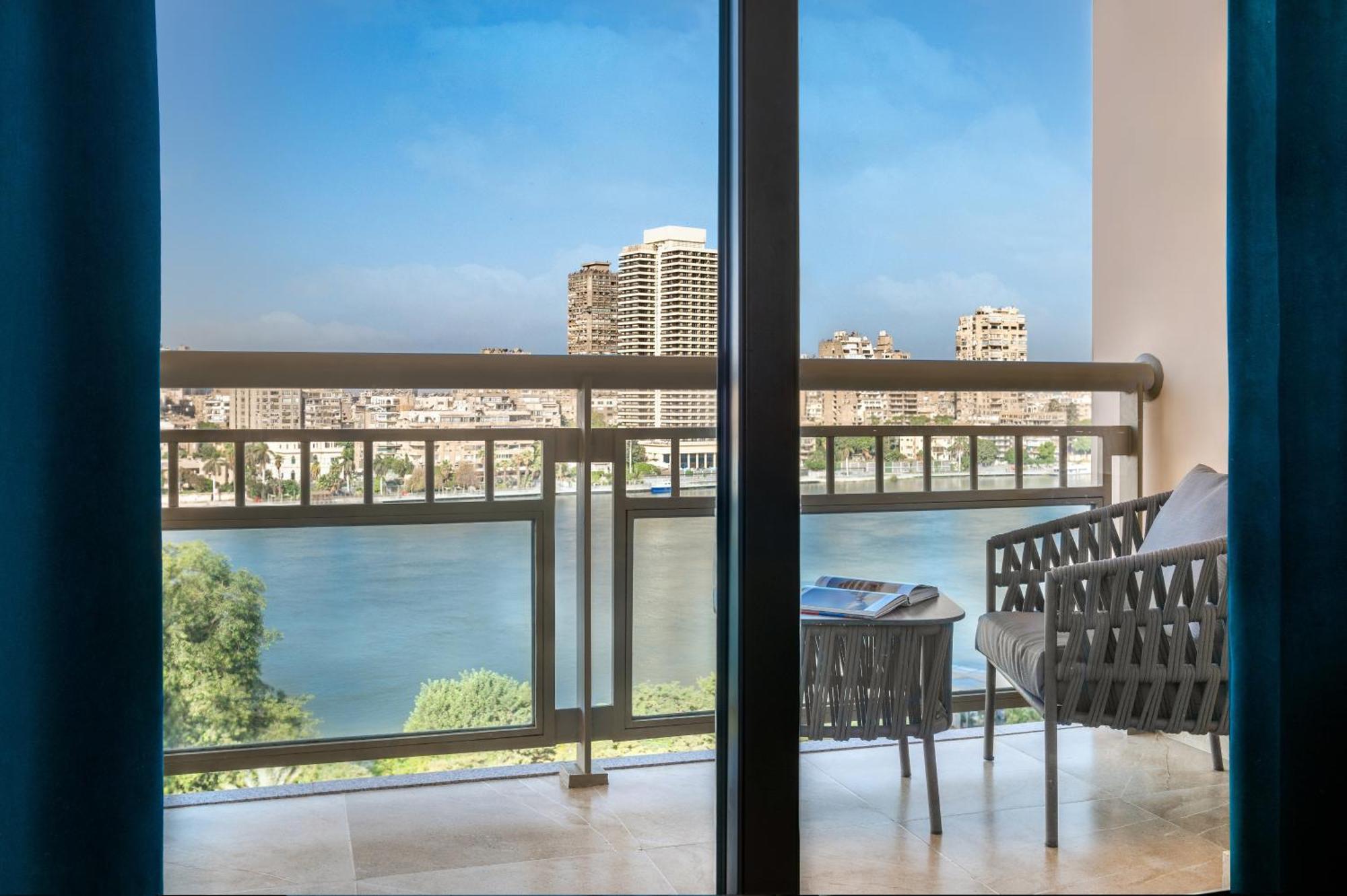מלון Sofitel Cairo Downtown Nile מראה חיצוני תמונה View from a suite