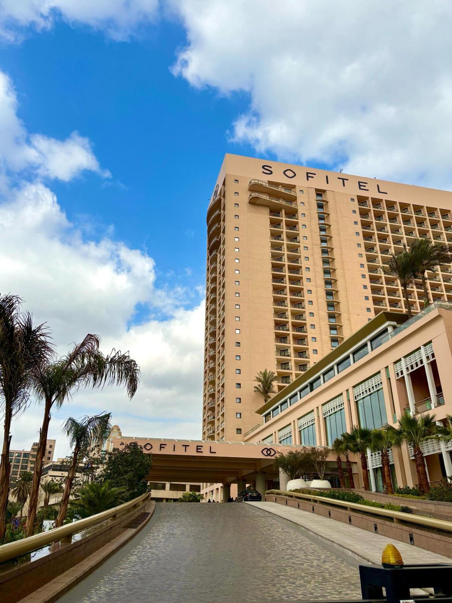 מלון Sofitel Cairo Downtown Nile מראה חיצוני תמונה Sofitel Legend Metropole Cairo
